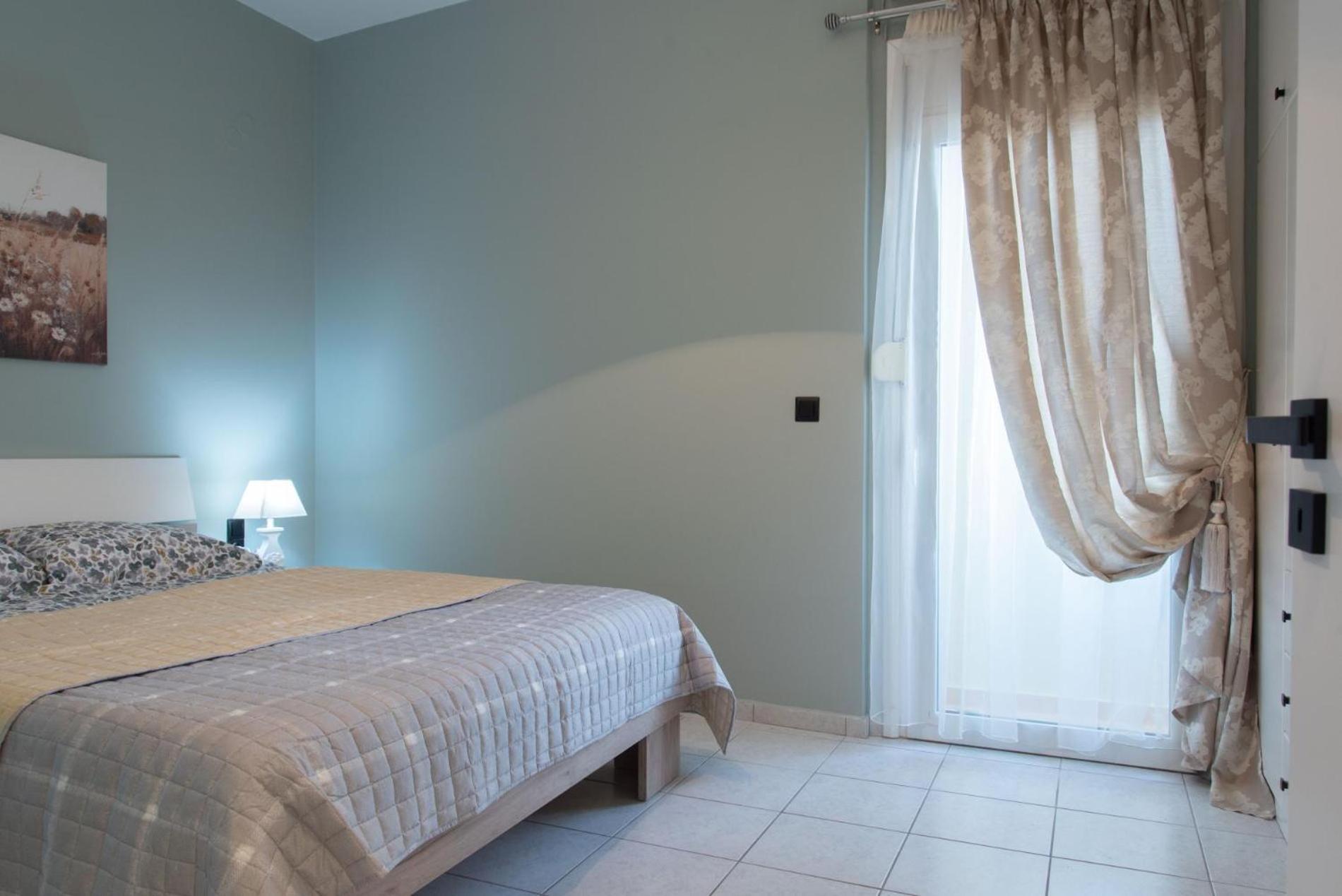 Sky 7 View Apartment Ираклио Екстериор снимка