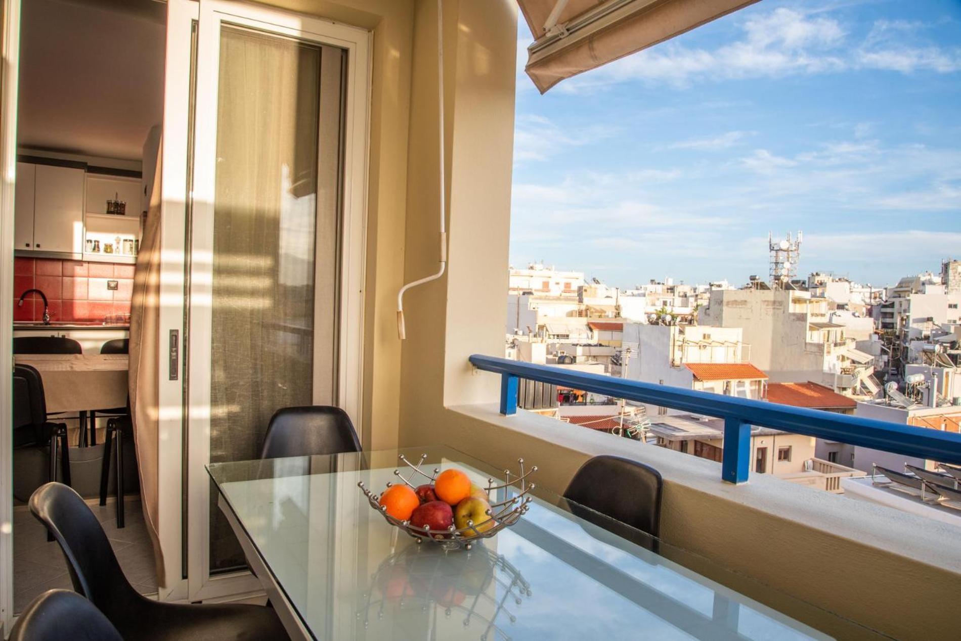 Sky 7 View Apartment Ираклио Екстериор снимка