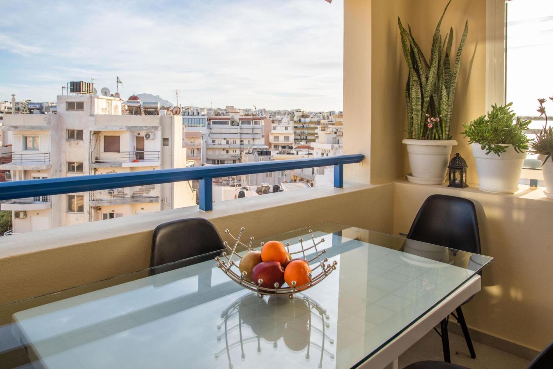 Sky 7 View Apartment Ираклио Екстериор снимка